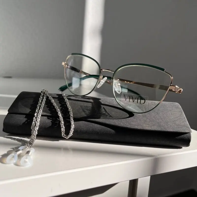 аксесуари для окулярів